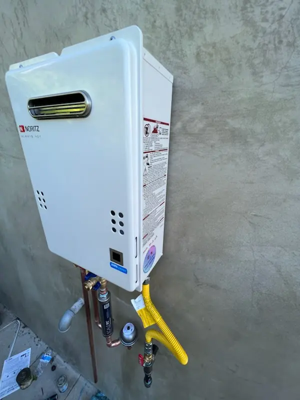 Tankless water heater installation for Heritage Lakes homes